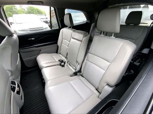 Used 2016 Honda Pilot EX-L image 19