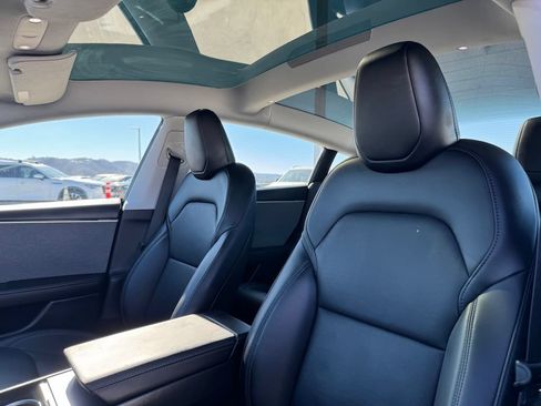 Used 2025 Tesla Model 3 RWD image 15