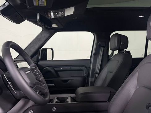 New 2026 Land Rover Defender 110 V8 image 6