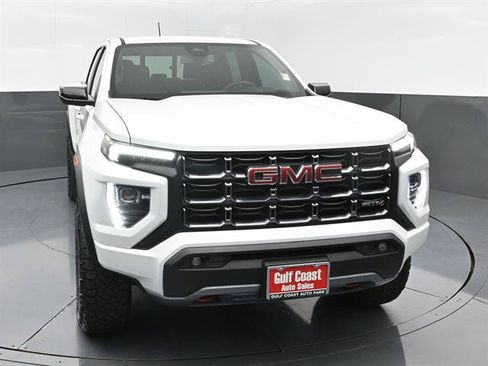 Used 2026 GMC Canyon AT4 AWD/4WD image 3