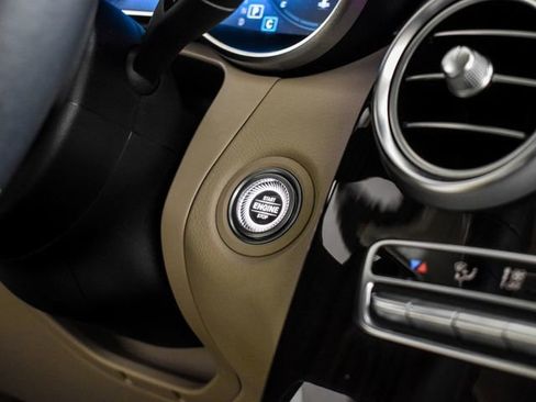 Certified 2022 Mercedes-Benz GLC 300 w/ Premium Package Lite image 29