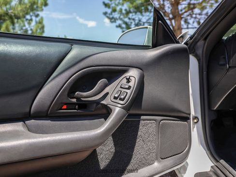 Used 1996 Chevrolet Camaro Z28 RWD image 23