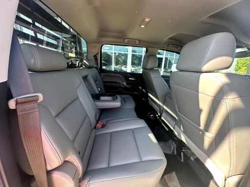 Used 2018 Chevrolet Silverado 3500 W/T w/ WT Convenience Package image 16