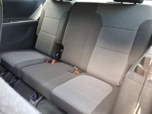 Certified 2023 Chevrolet Traverse LT w/ LPO, Floor Liner Package AWD/4WD image 11