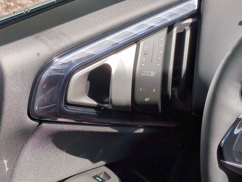 New 2026 BMW X3 xDrive30 w/ Premium Package image 32