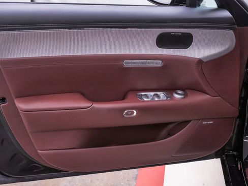 Certified 2023 Genesis G90 3.5T image 32