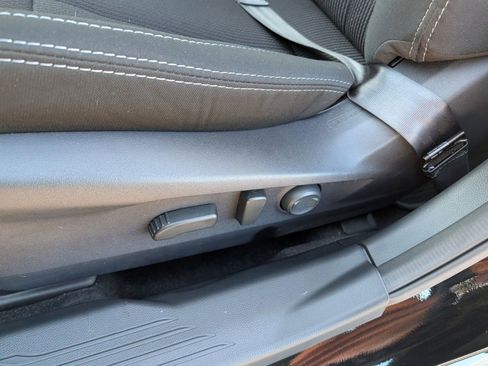 Used 2025 Subaru Legacy Premium image 16