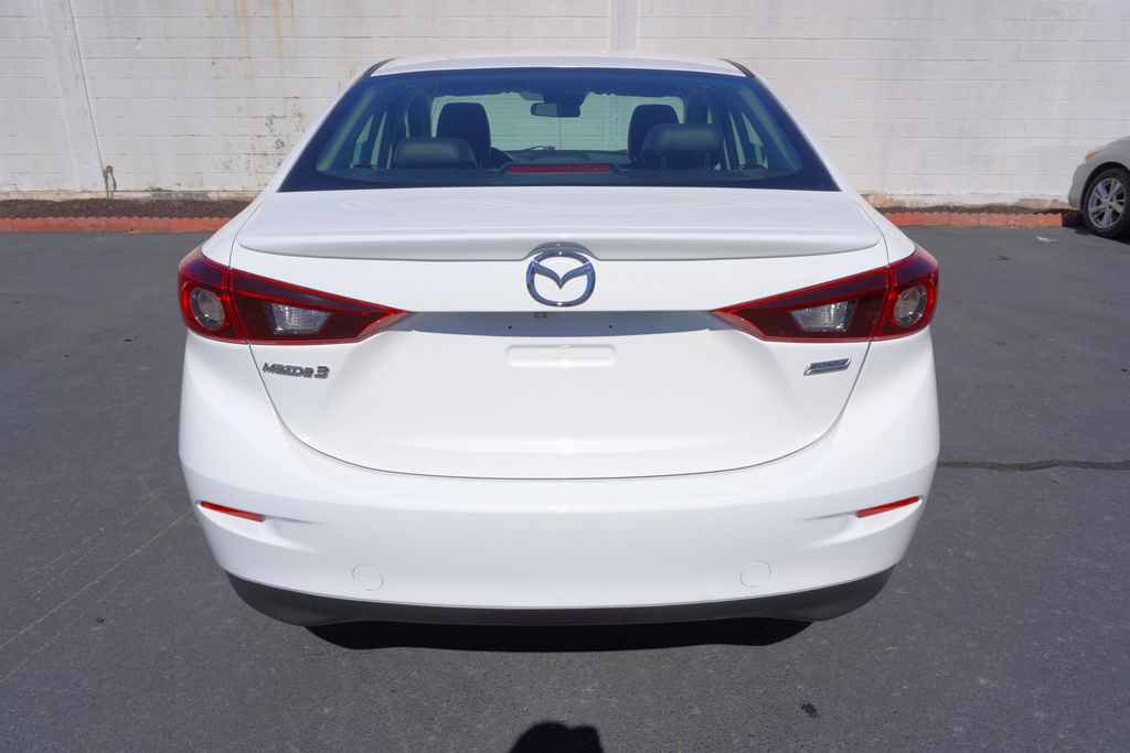 Used 2018 MAZDA MAZDA3 Touring FWD image 7