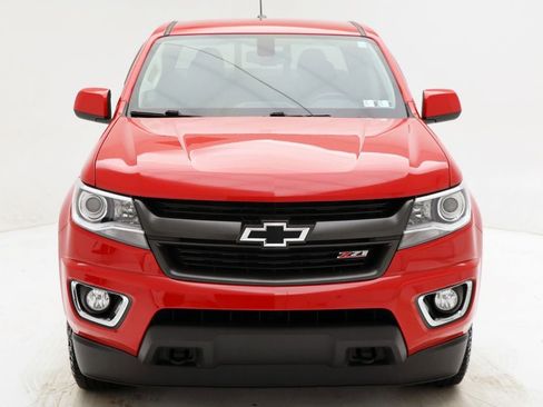 Used 2017 Chevrolet Colorado Z71 image 5