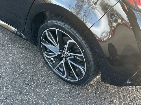 Used 2021 Toyota Corolla XSE image 9