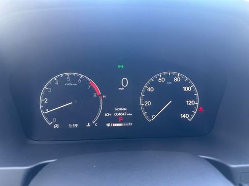 Used 2025 Honda Ridgeline TrailSport image 6