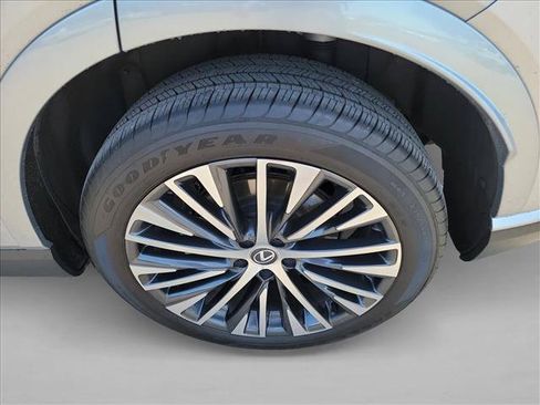 Used 2023 Lexus RX 350 Premium Plus w/ Cold Area Package FWD image 12