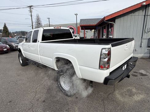 Used 2000 Chevrolet Silverado 2500 LT w/ Firm Ride Suspension Pkg image 11