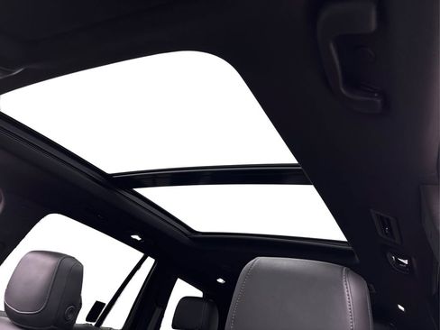 Used 2021 Cadillac XT6 Premium Luxury image 26