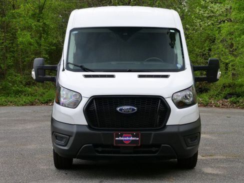 Used 2024 Ford Transit 350 148 Medium Roof AWD image 5