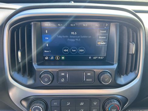 Used 2019 Chevrolet Colorado LT image 13