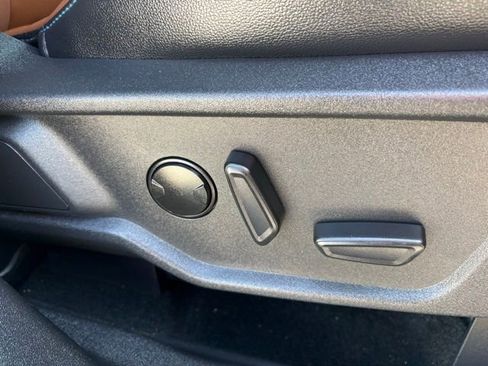 Used 2023 Ford Bronco Outer Banks AWD/4WD image 32