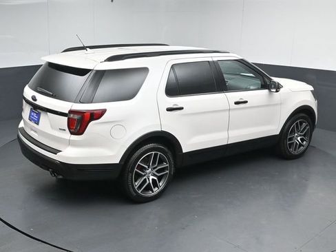 Certified 2018 Ford Explorer Sport AWD/4WD image 52
