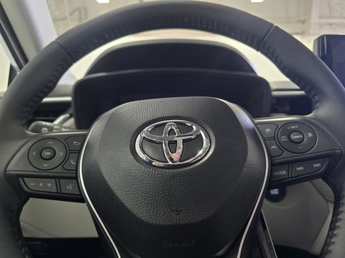 New 2026 Toyota Corolla Cross LE image 25