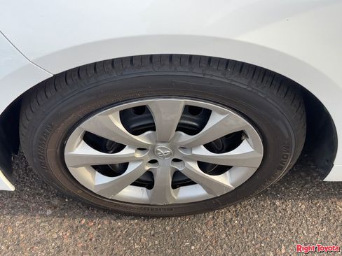 Certified 2024 Toyota Corolla LE image 8