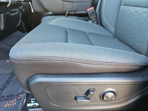 New 2026 RAM 1500 4x4 Crew Cab image 27