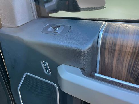 Used 2016 Ford F150 Lariat w/ Equipment Group 501A Mid image 34