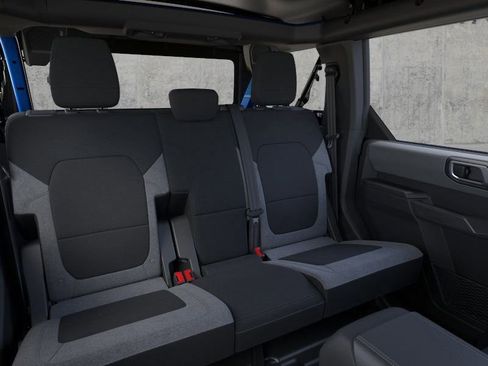 New 2025 Ford Bronco Big Bend image 11