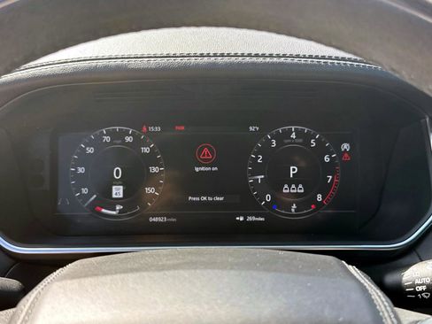 Used 2021 Land Rover Range Rover Sport HST image 22