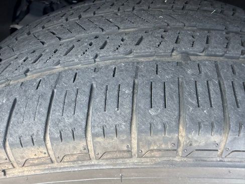 Used 2024 Jeep Wagoneer 4WD image 25