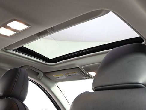 Used 2023 MAZDA CX-5 AWD 2.5 S w/ Premium Package image 17