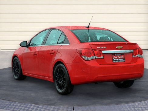 Used 2014 Chevrolet Cruze Eco image 5