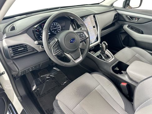 Used 2023 Subaru Outback Premium AWD/4WD image 9