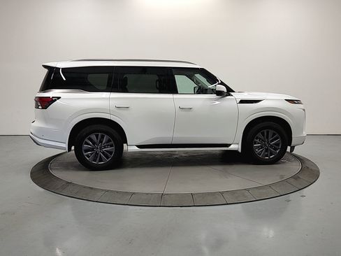 Used 2026 INFINITI QX80 Pure w/ Cargo Package RWD image 9