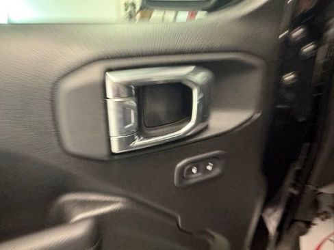 New 2026 Jeep Gladiator Sport image 14