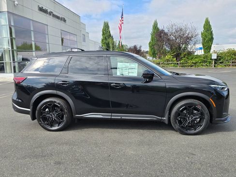 New 2026 INFINITI QX60 Sport w/ Dark Cargo Package image 8