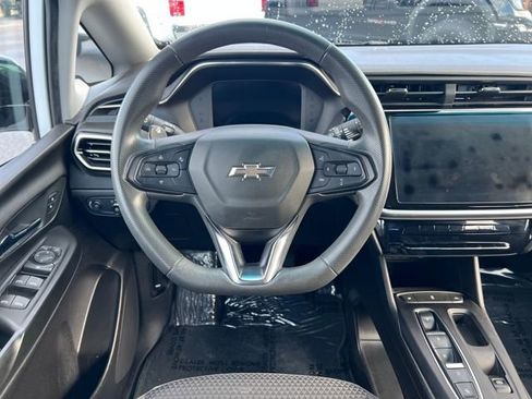 Used 2023 Chevrolet Bolt LT image 11