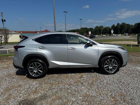 Used 2016 Lexus NX 200t FWD w/ Luxury Package image 2
