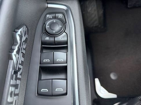 New 2026 Chevrolet Silverado 1500 High Country w/ Technology Package AWD/4WD image 18