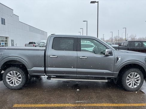 Used 2024 Ford F150 Lariat w/ FX4 Off-Road Package image 8