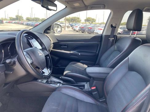 Used 2024 Mitsubishi Outlander Sport SE AWD/4WD image 10