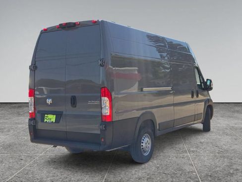 New 2026 RAM ProMaster 3500 w/ Premium Convenience Group FWD image 5