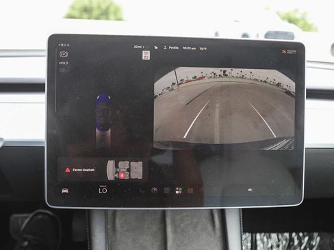 Used 2022 Tesla Model 3 RWD image 22