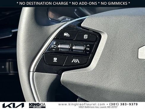Used 2023 Kia Niro EX w/ EX Cold Weather Package image 10