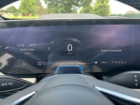 Certified 2025 Buick Enclave Avenir w/ Super Cruise Package image 29