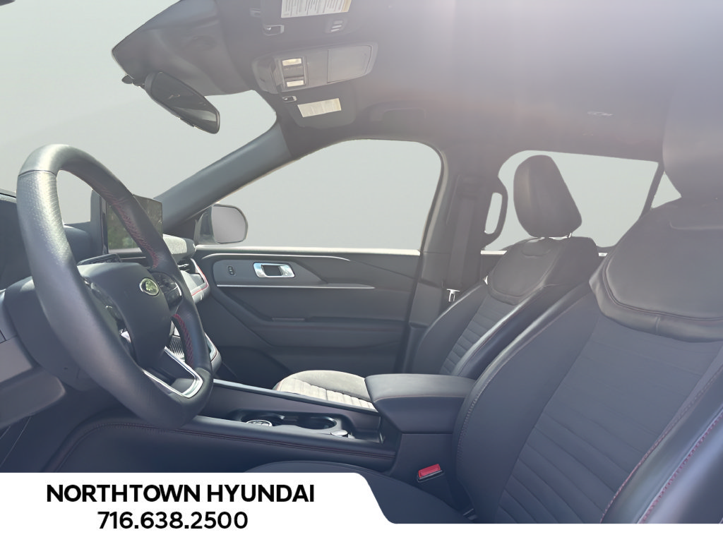 Used 2026 Ford Explorer ST-Line AWD/4WD image 9