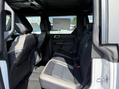 New 2026 Ford Bronco Outer Banks AWD/4WD image 6