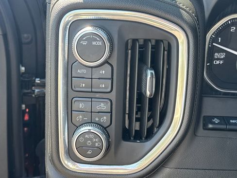 Used 2021 GMC Sierra 1500 Denali w/ Technology Package AWD/4WD image 32