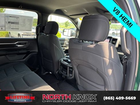 New 2026 RAM 1500 Big Horn AWD/4WD image 24