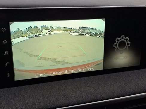 Certified 2025 Nissan Kicks SV image 17