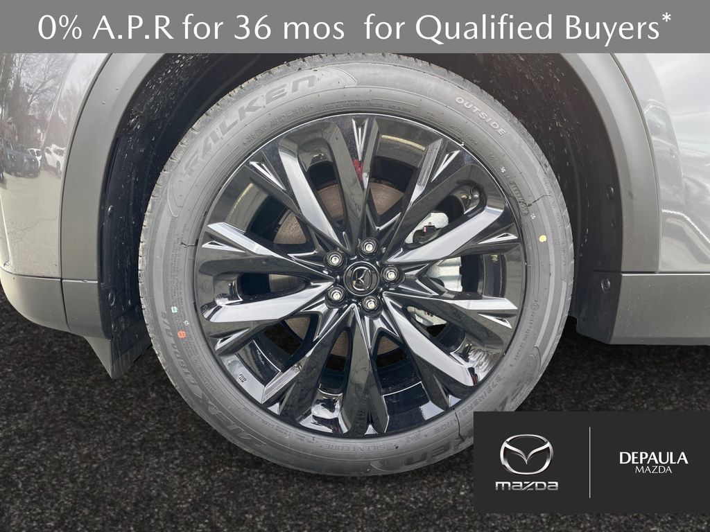New 2026 MAZDA CX-90 Plug-In Hybrid w/Premium Sport AWD/4WD image 16